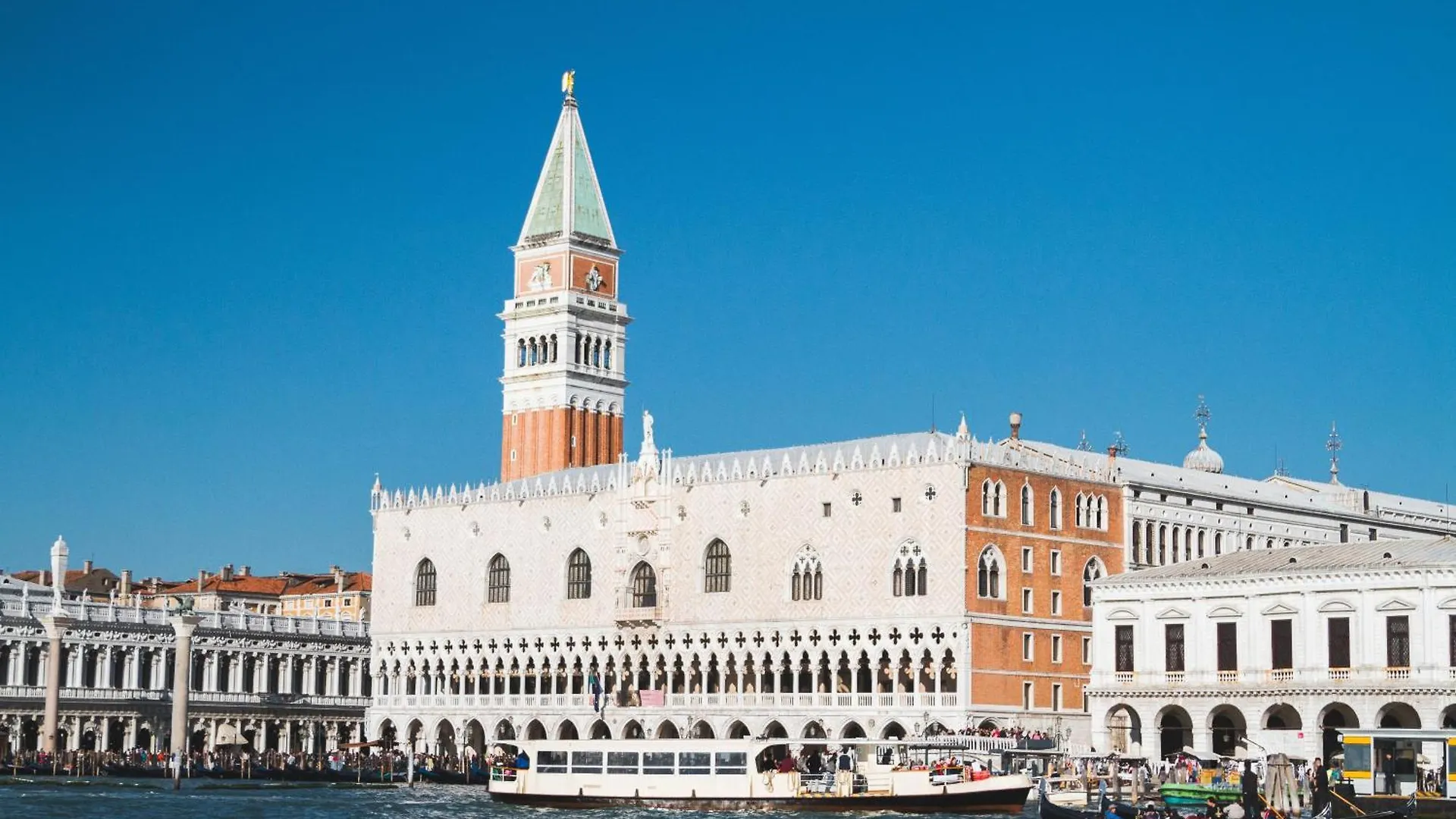 Maison d'hôtes Villa Luccon - Mirano Centro Storico Italie